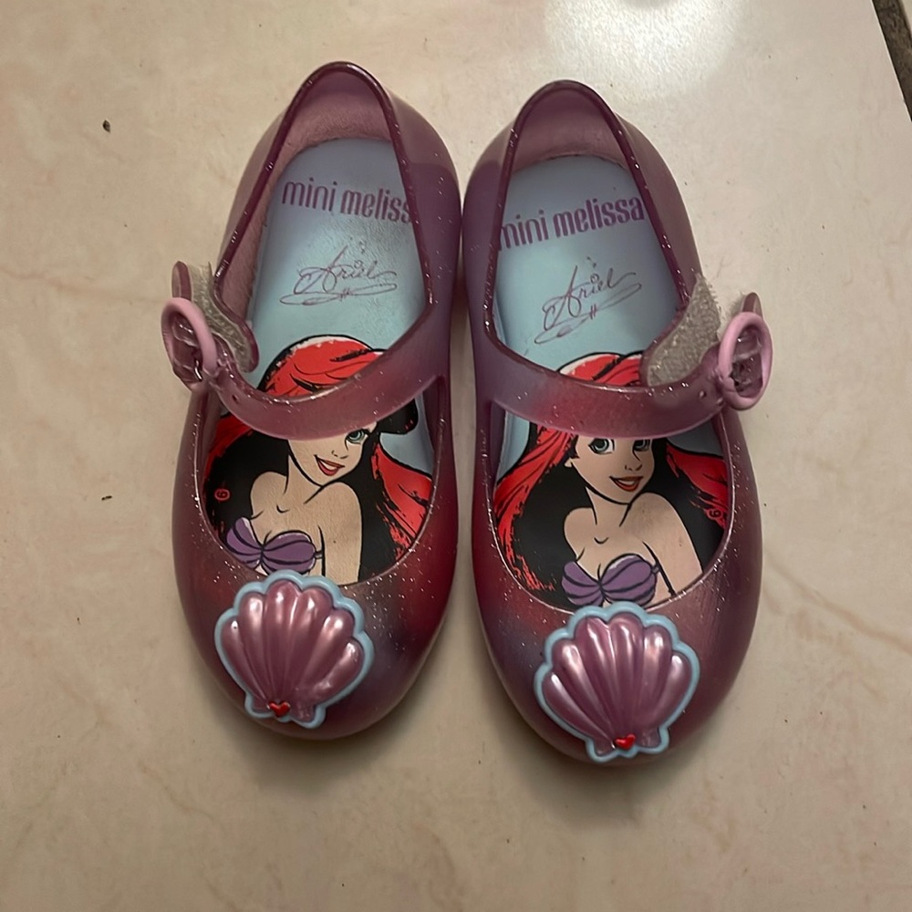 Mini melissa shoes